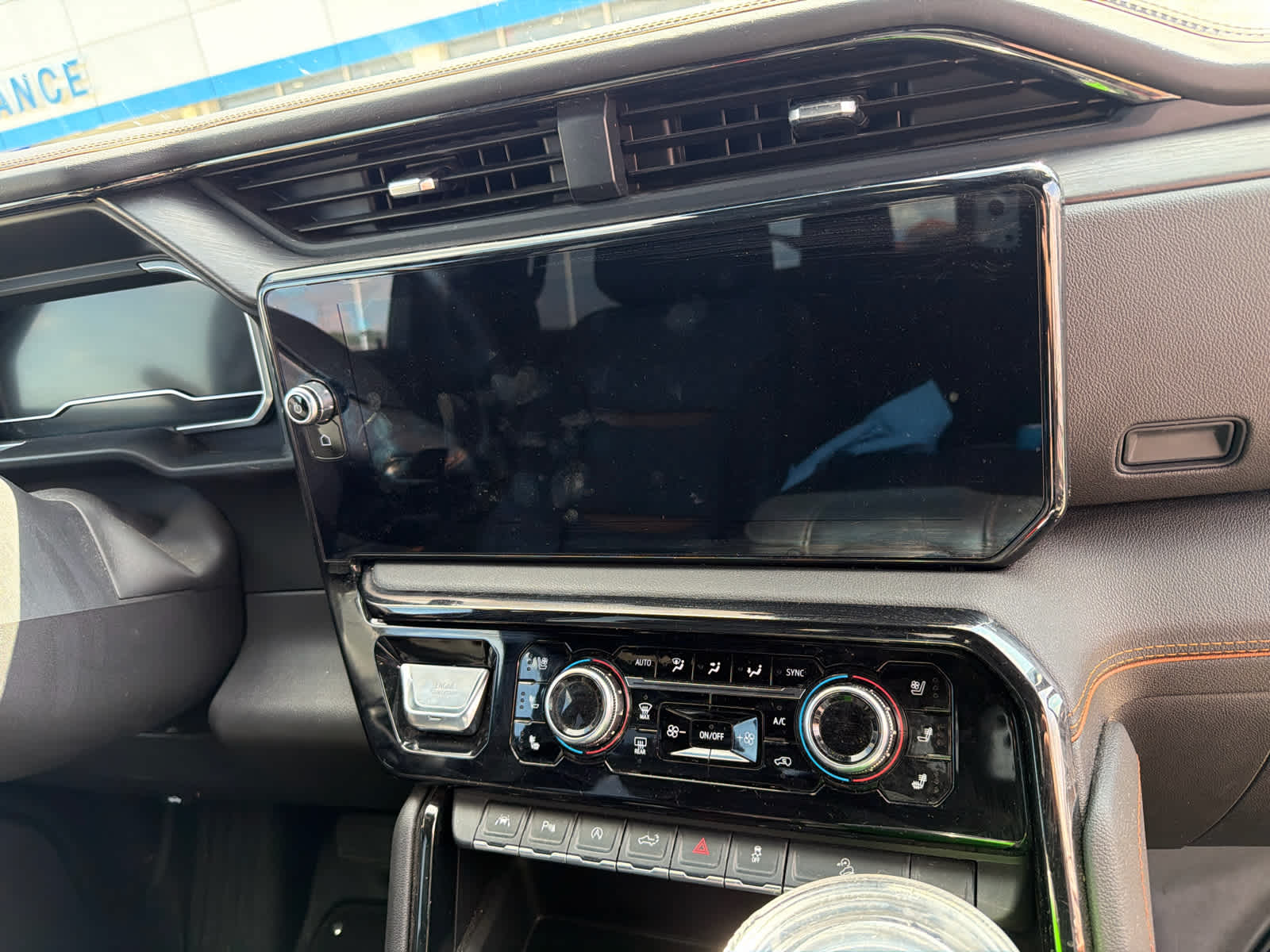2025 GMC Sierra 1500 4WD Crew Cab Short Box AT4