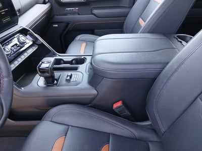 2025 GMC Sierra 1500 4WD Crew Cab Short Box AT4