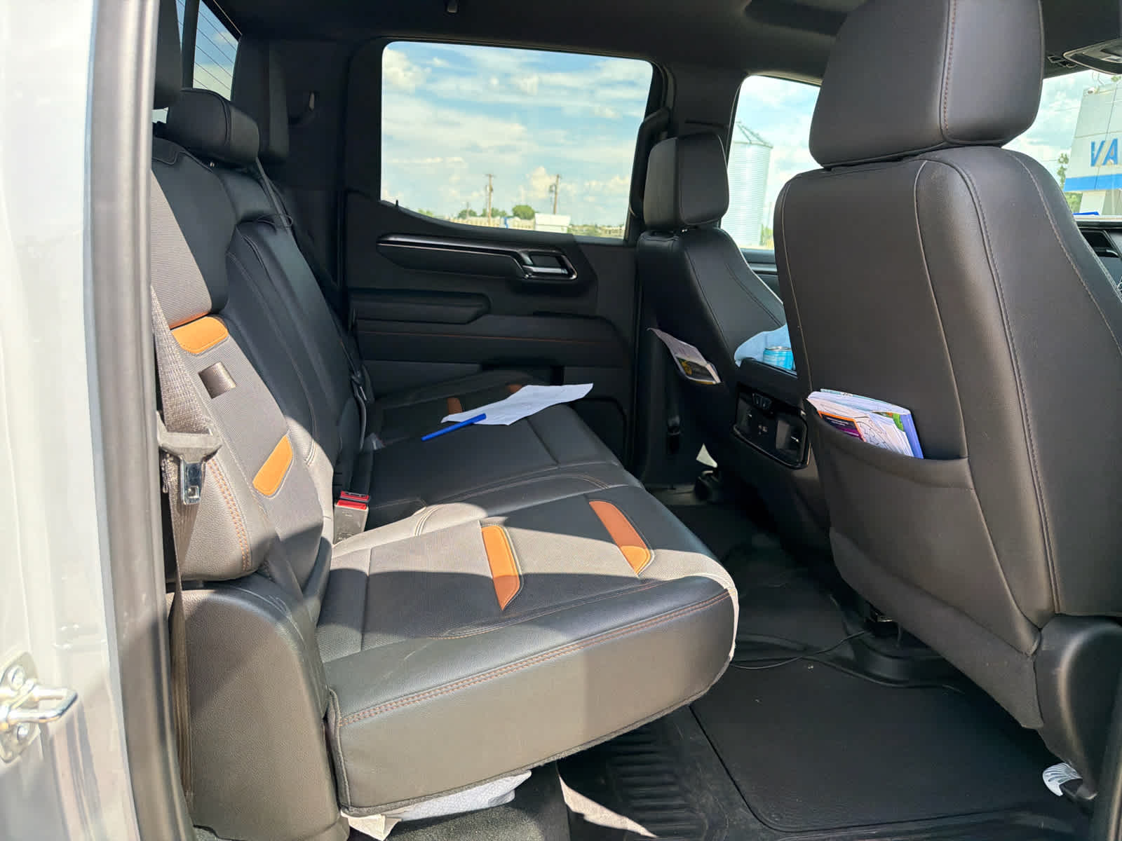 2025 GMC Sierra 1500 4WD Crew Cab Short Box AT4