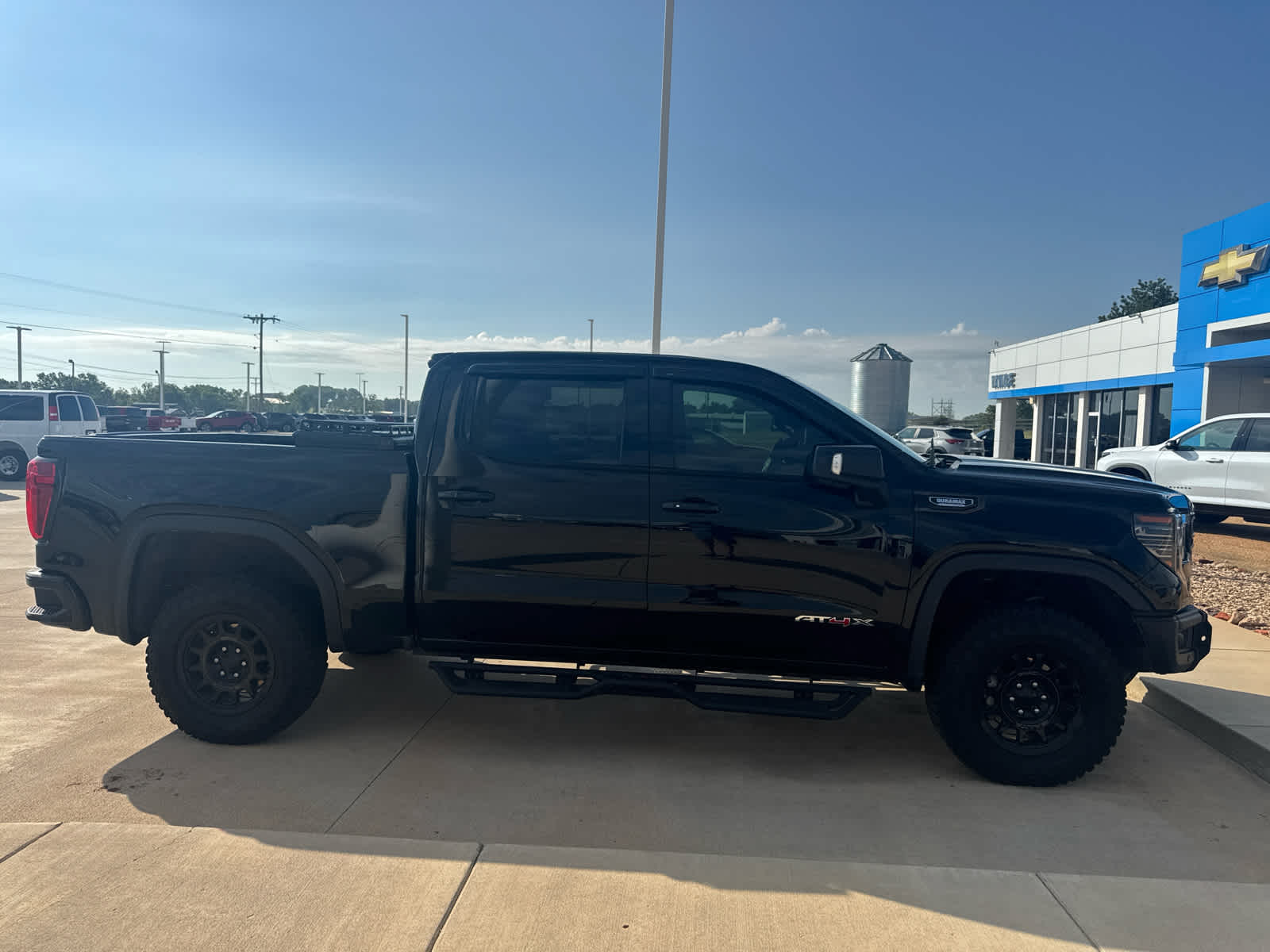 2024 GMC Sierra 1500 4WD Crew Cab Short Box AT4X