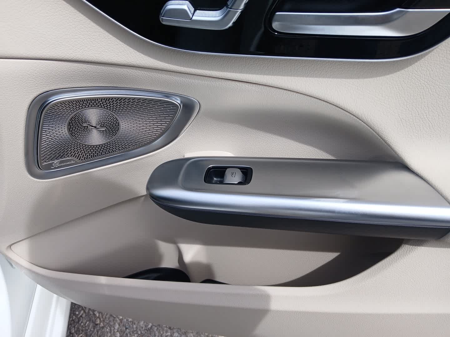 2025 Mercedes-Benz C 300 C 300