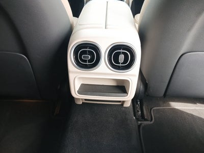 2025 Mercedes-Benz C 300 C 300