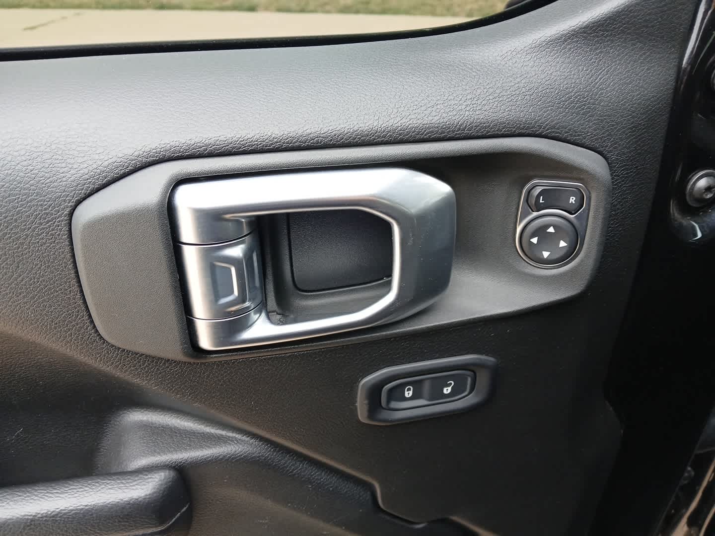 2022 Jeep Wrangler Sport S