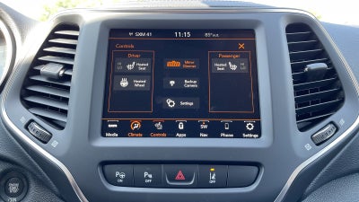 2023 Jeep Cherokee Altitude Lux