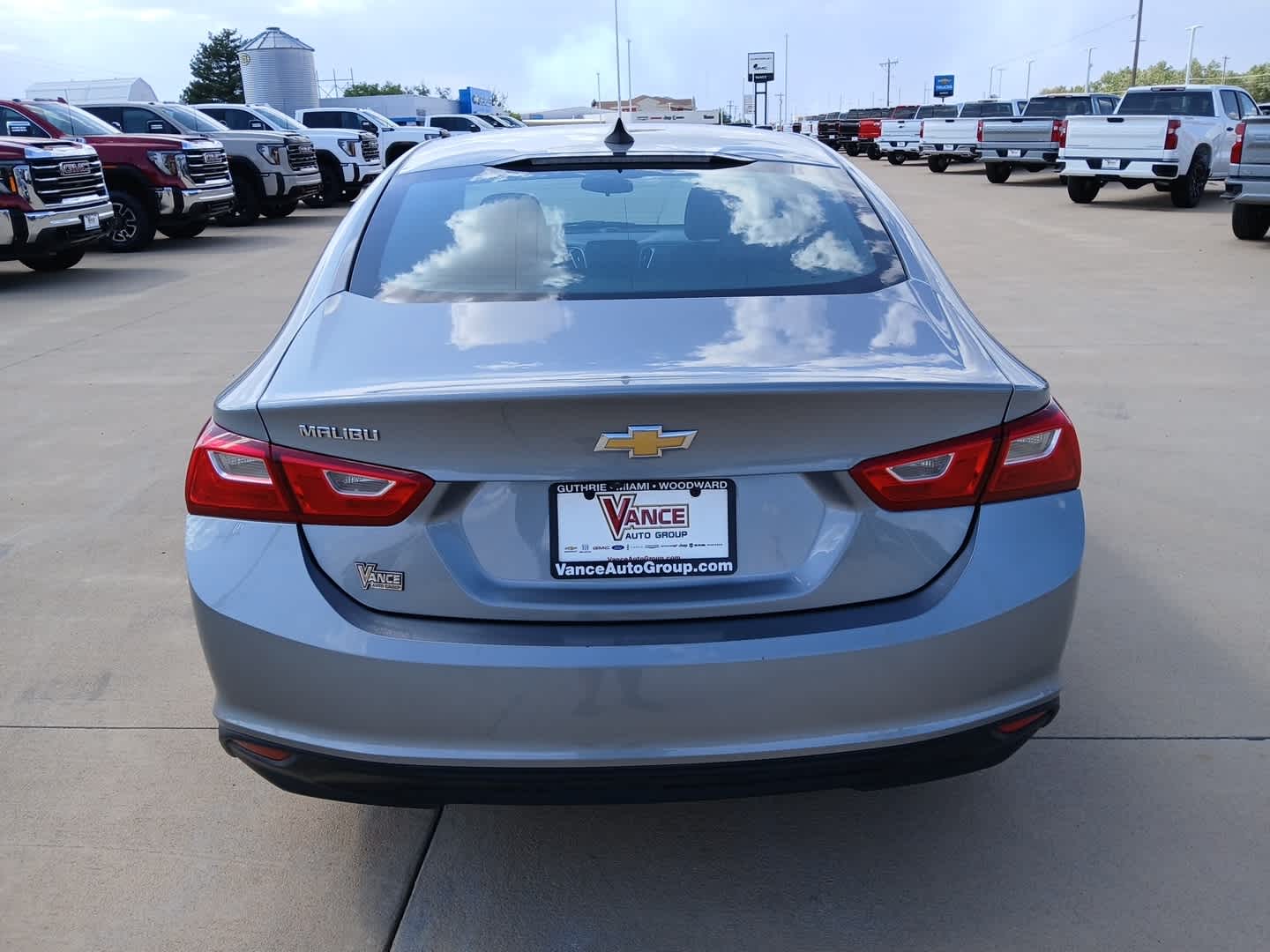 2023 Chevrolet Malibu FL