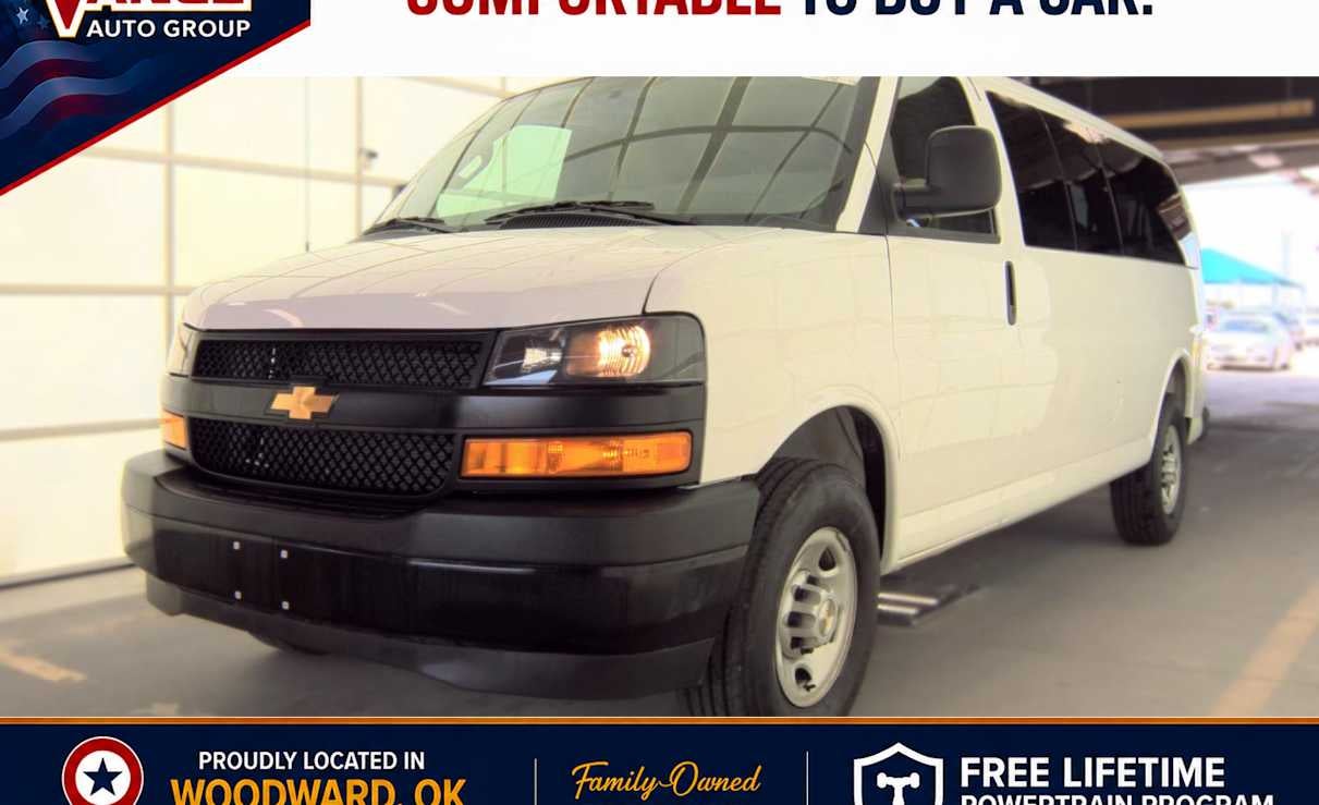 2025 Chevrolet Express Passenger 1LS
