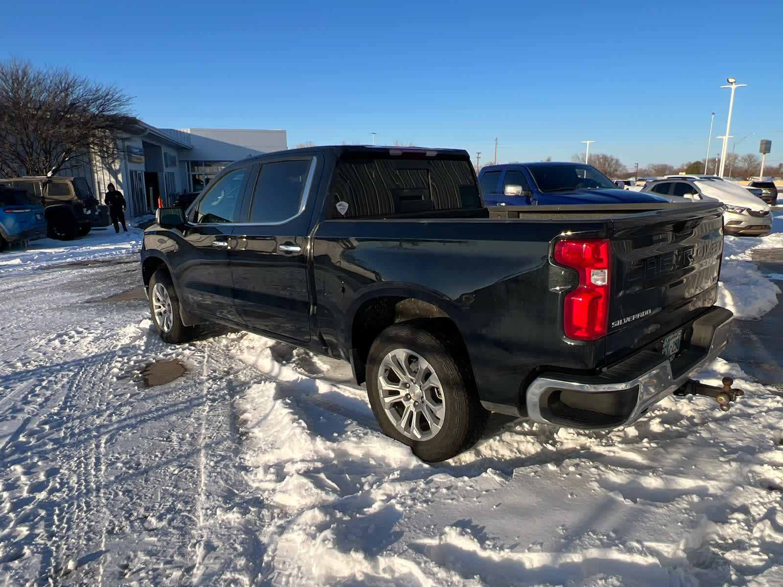 2025 Chevrolet Silverado 1500 LTZ
