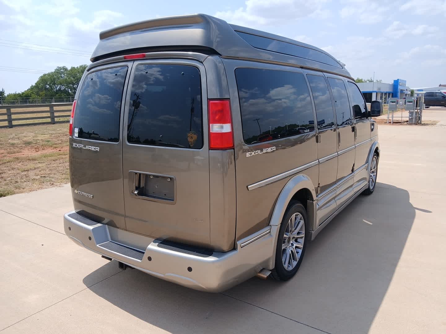 2021 Chevrolet Express Cargo 2500 Base