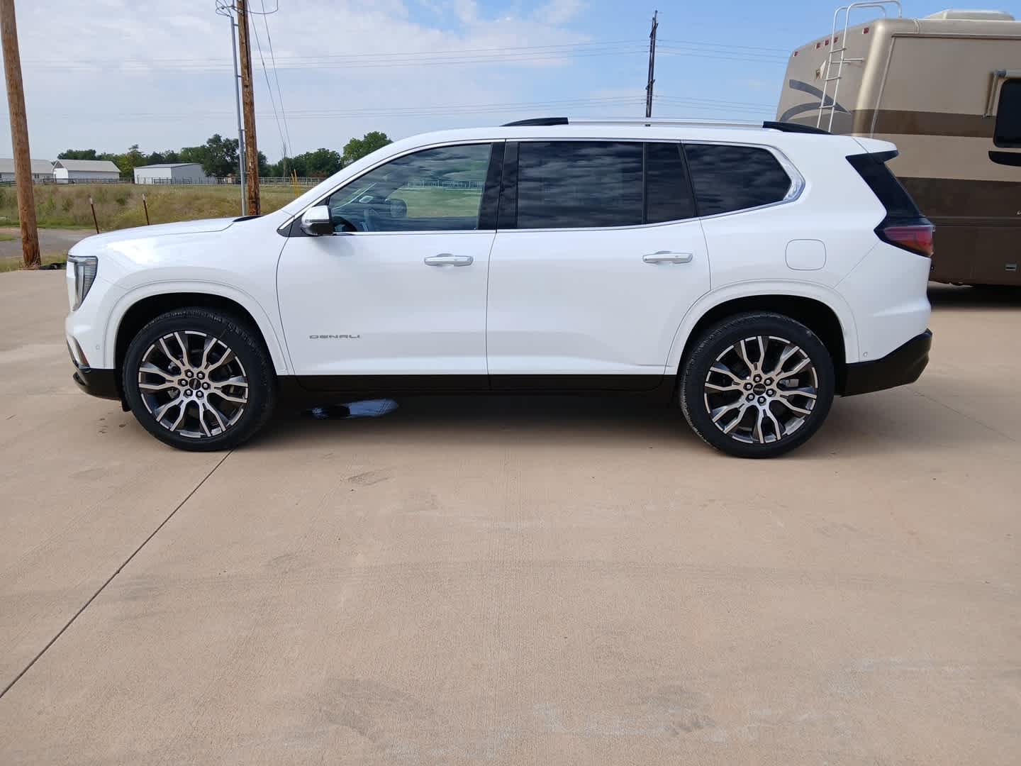 2027 GMC Acadia Denali Ultimate