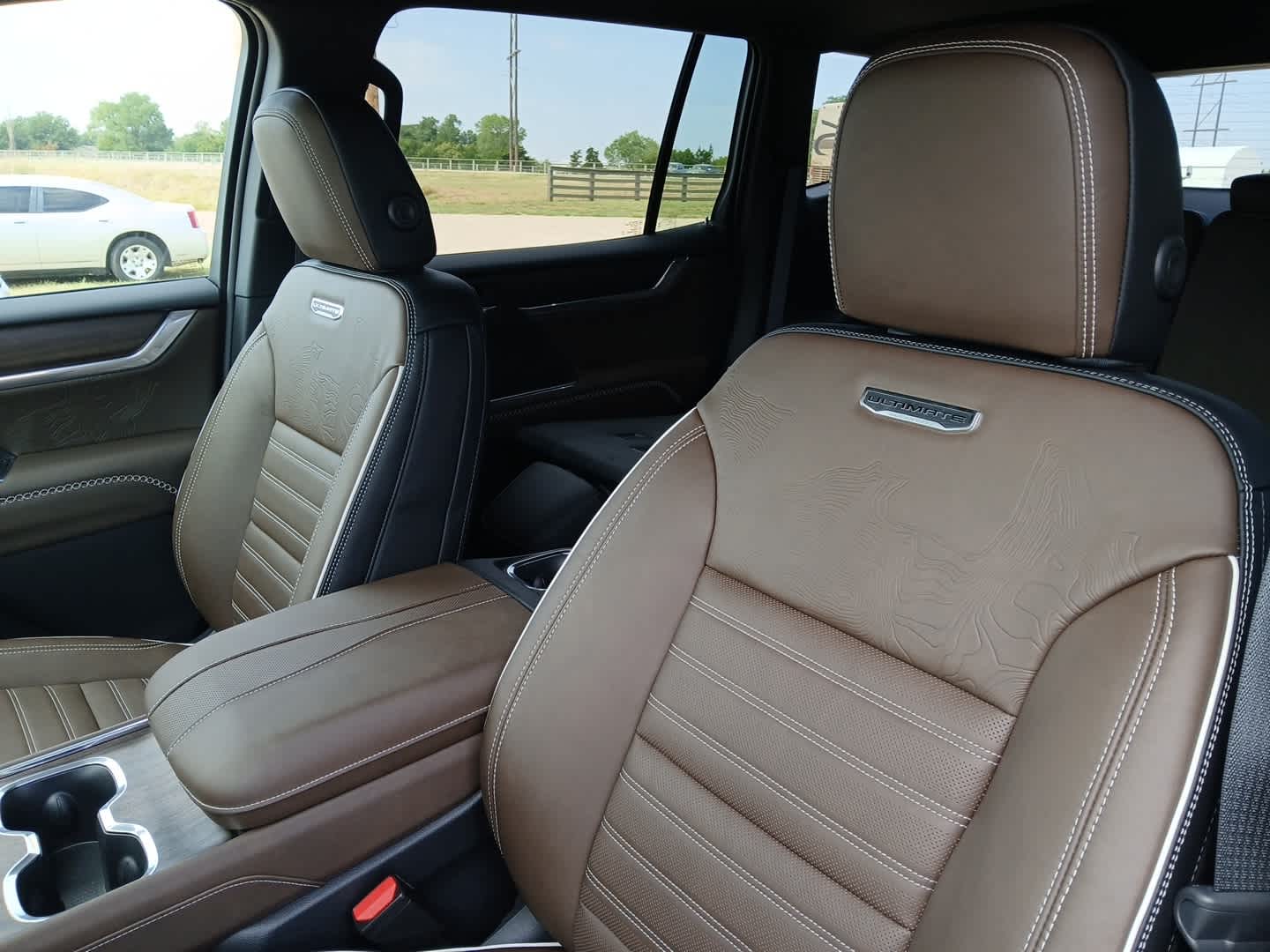2027 GMC Acadia Denali Ultimate