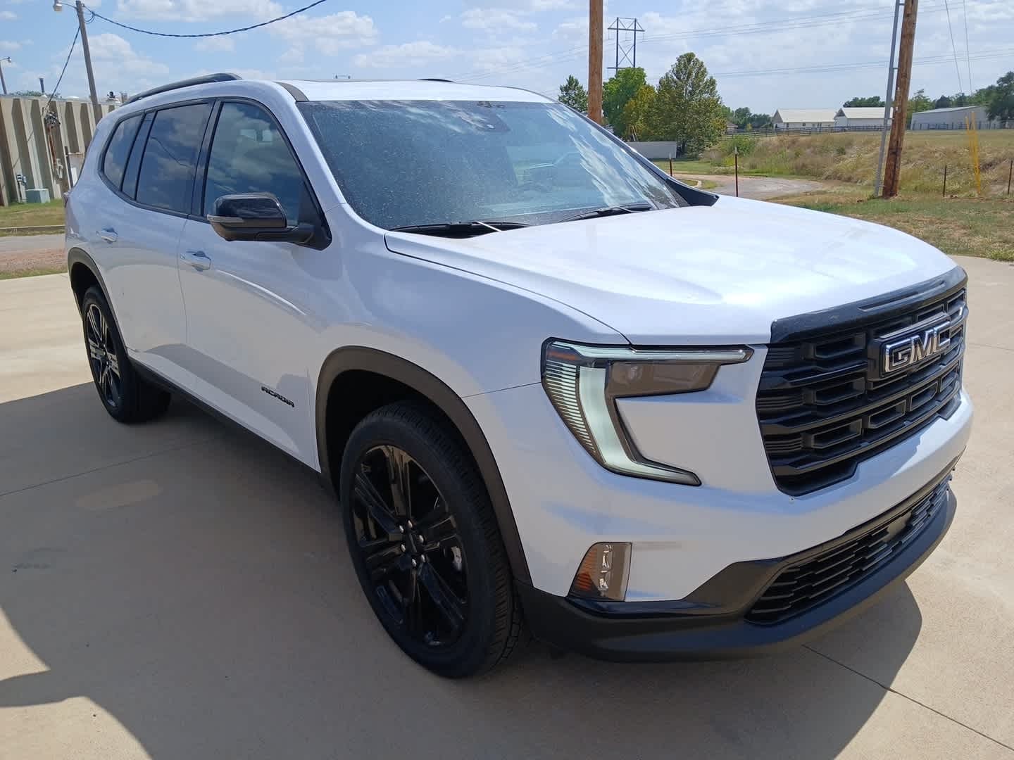 2026 GMC Acadia Elevation