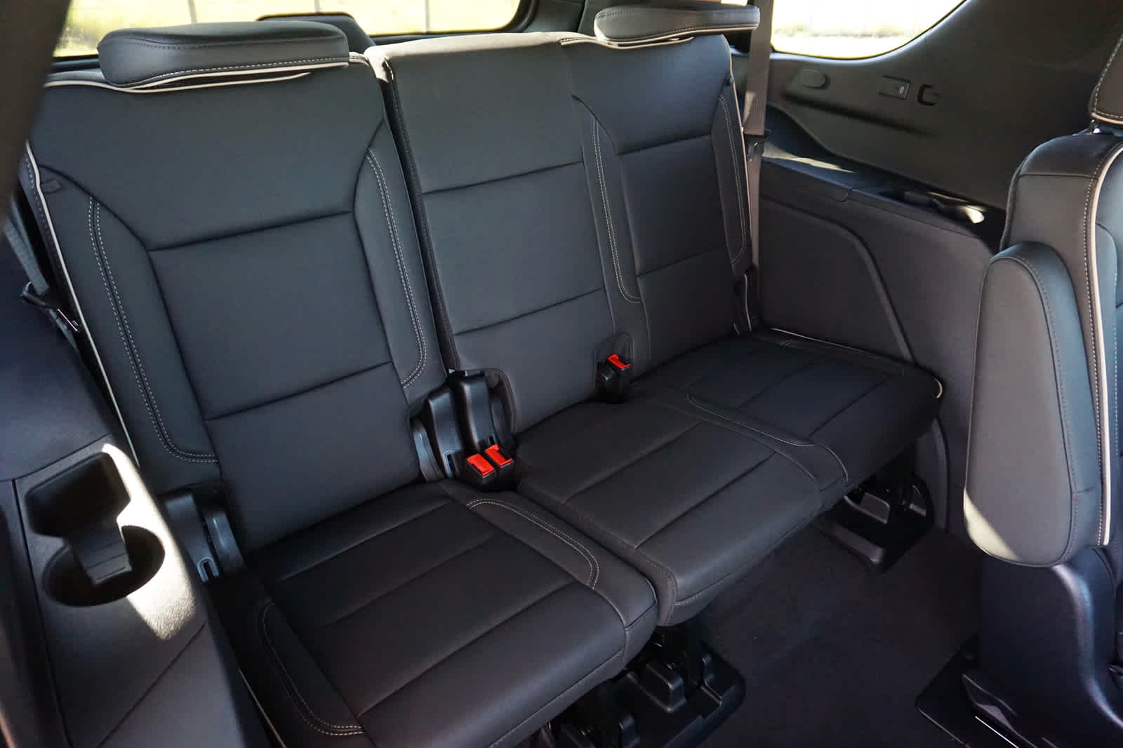 2027 GMC Yukon Elevation