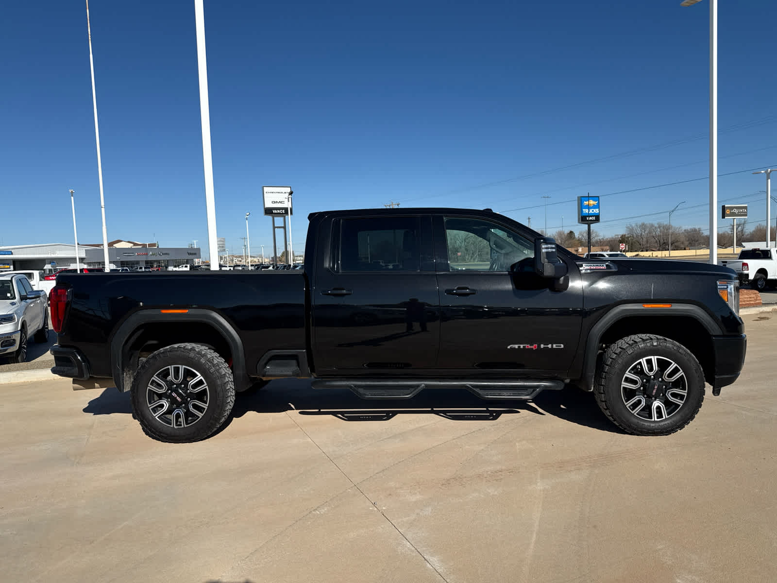 2023 GMC Sierra 2500HD AT4