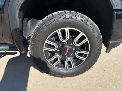 2023 GMC Sierra 2500HD AT4