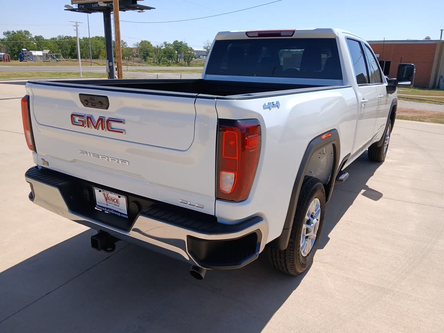 2026 GMC Sierra 2500HD SLE