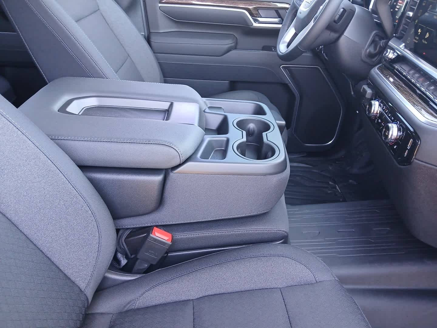 2026 GMC Sierra 2500HD SLE