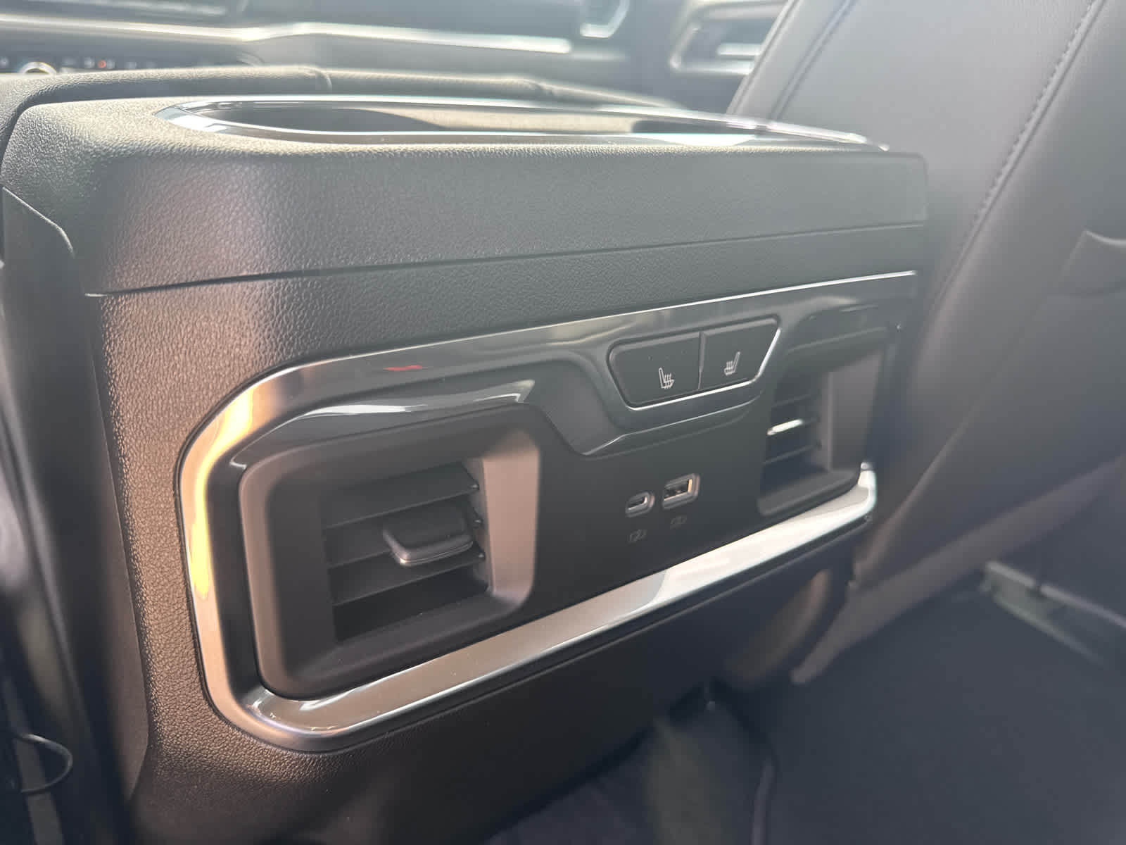 2026 GMC Sierra 2500HD SLT