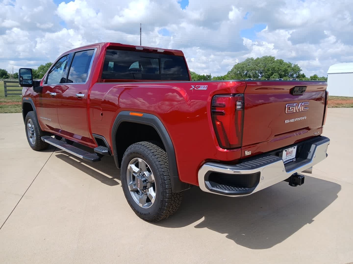 2026 GMC Sierra 2500HD SLT
