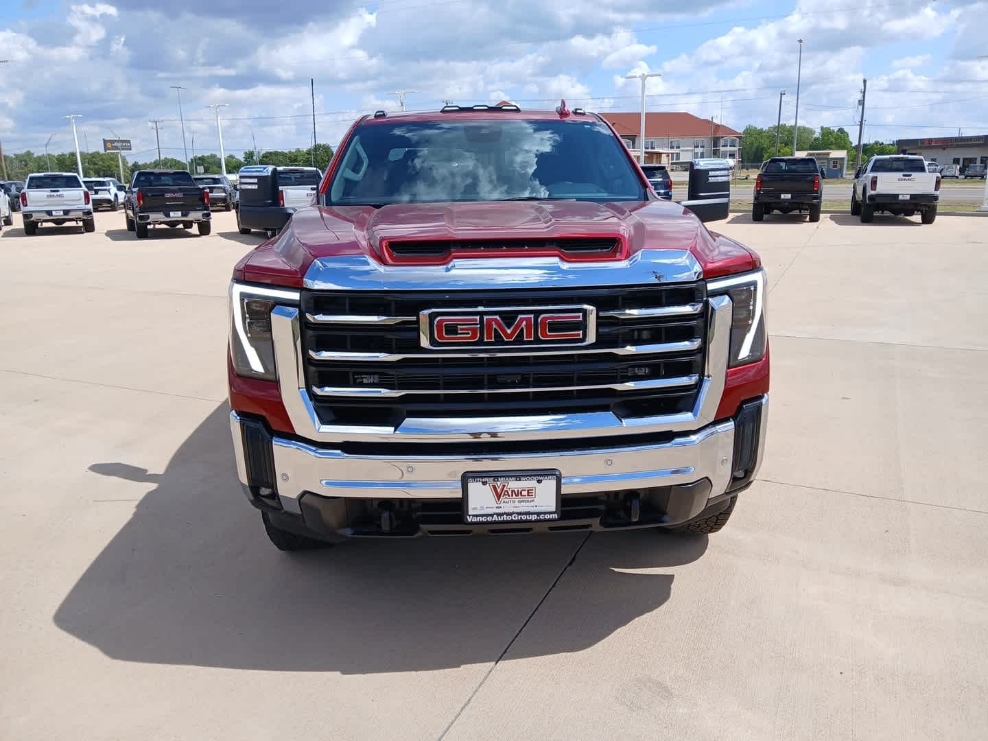 2026 GMC Sierra 2500HD SLT