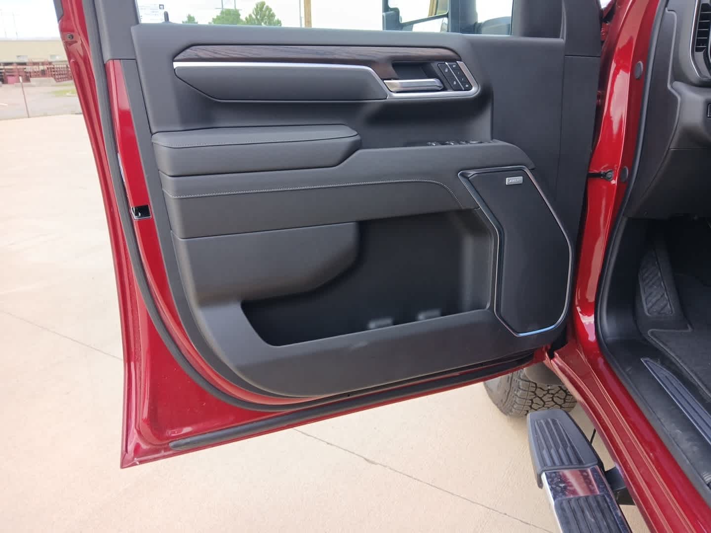2026 GMC Sierra 2500HD SLT