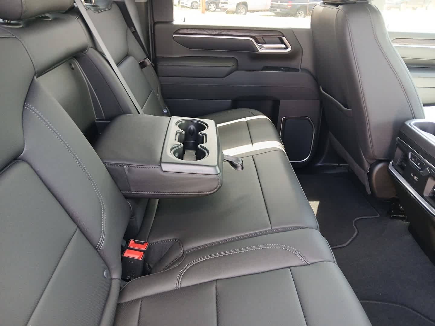 2026 GMC Sierra 2500HD SLT