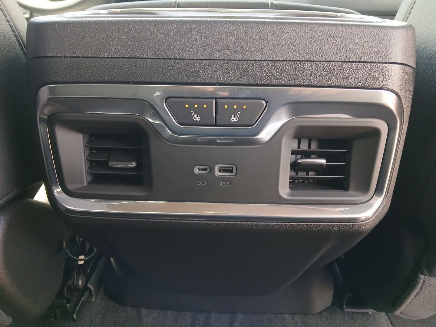 2026 GMC Sierra 2500HD SLT