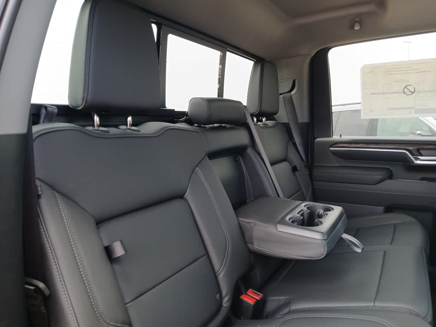 2026 GMC Sierra 2500HD SLT