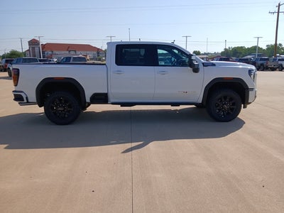 2026 GMC Sierra 2500HD AT4