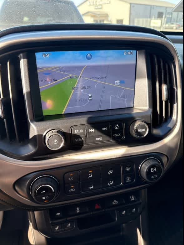 2015 GMC Canyon 4WD SLT