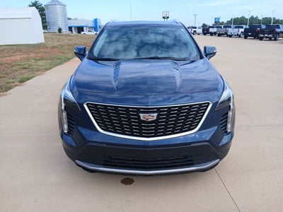 2022 Cadillac XT4 Premium Luxury