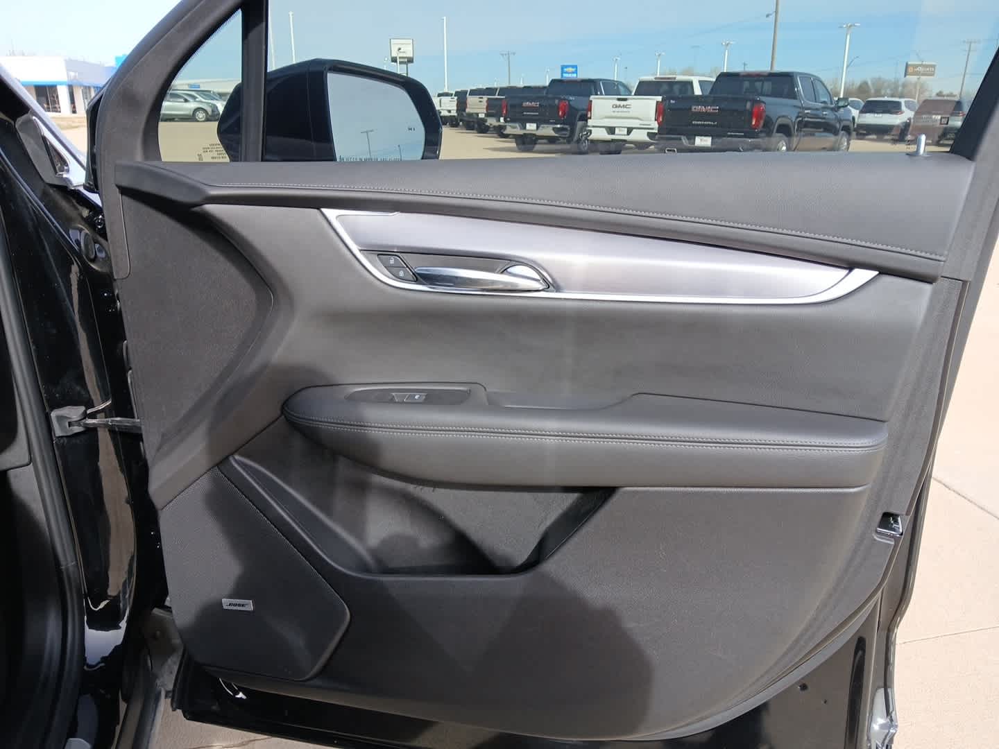 2025 Cadillac XT6 Luxury