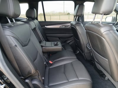 2025 Cadillac XT6 Luxury