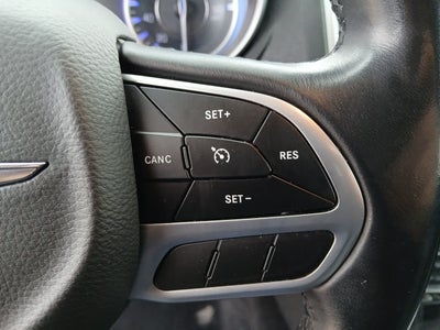 2022 Chrysler 300 Touring