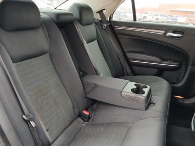 2022 Chrysler 300 Touring