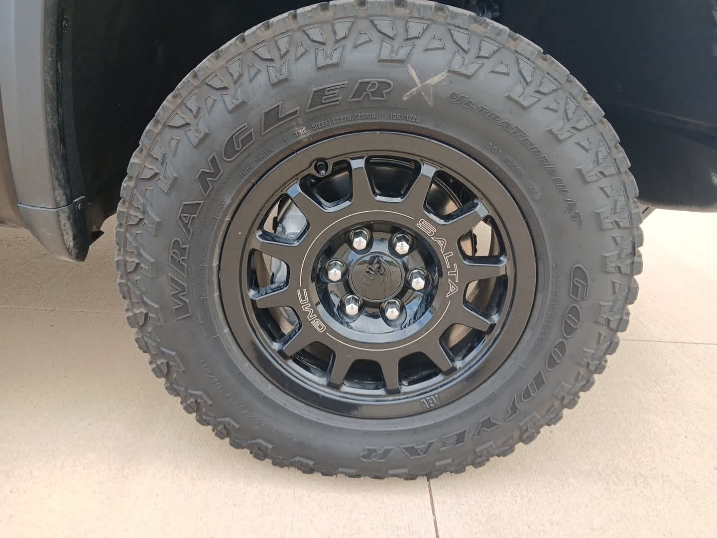 2024 GMC Sierra 1500 AT4X