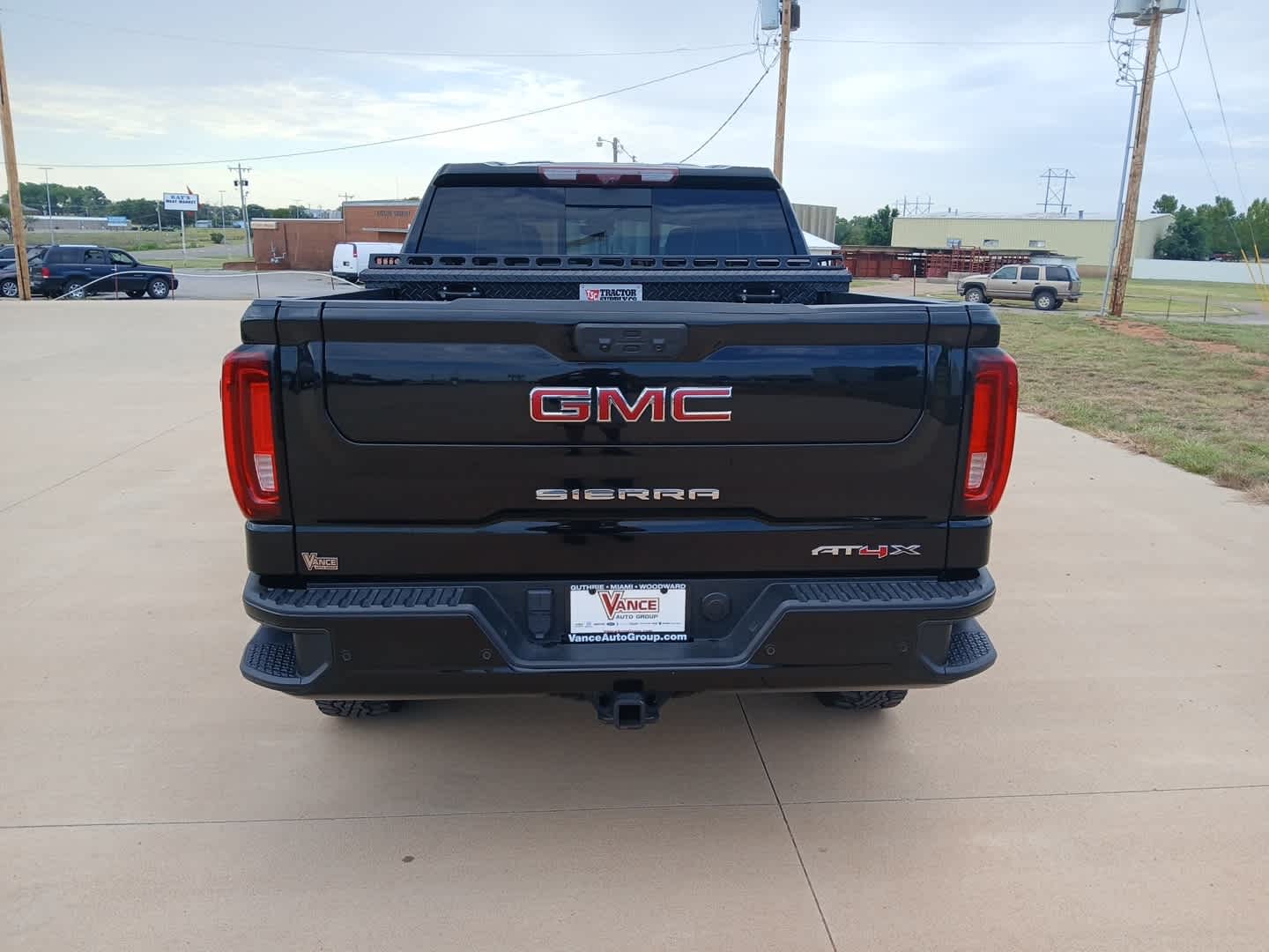 2024 GMC Sierra 1500 AT4X