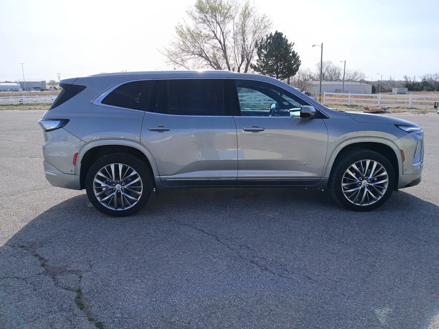 2025 Buick Enclave Avenir