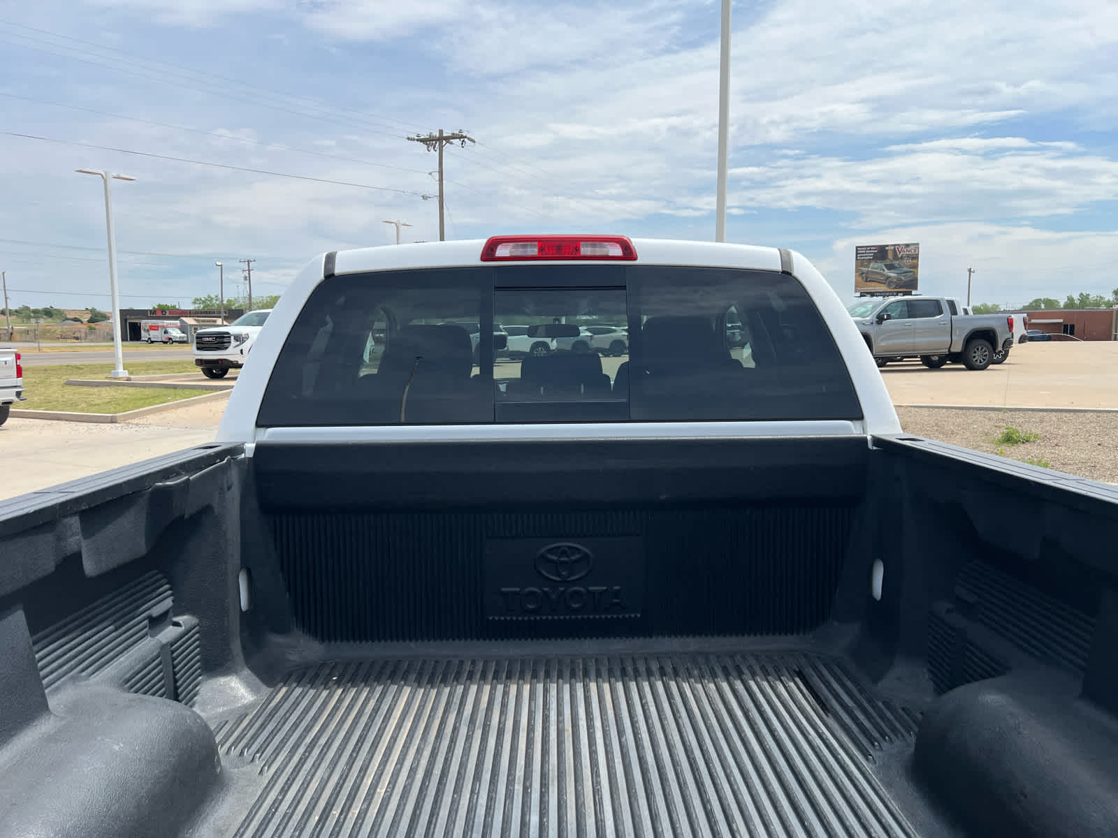 2016 Toyota Tundra 4WD Truck SR