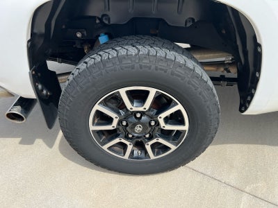 2016 Toyota Tundra 4WD Truck SR