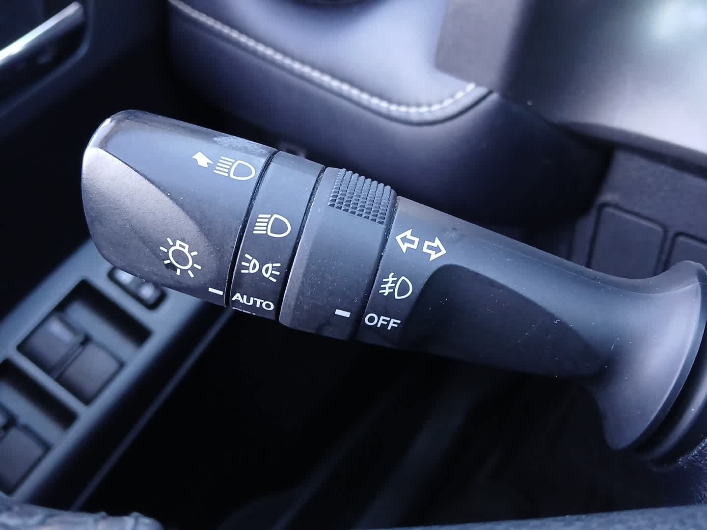 2018 Toyota RAV4 Hybrid LE Plus