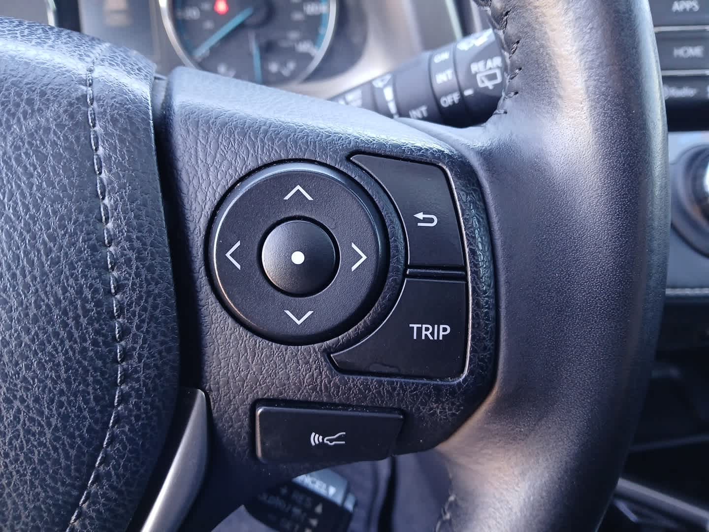 2018 Toyota RAV4 Hybrid LE Plus