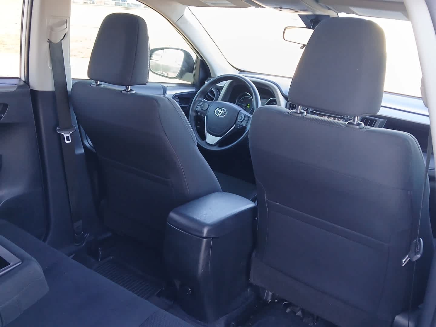 2018 Toyota RAV4 Hybrid LE Plus