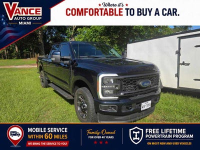 2023 Ford Super Duty F-250 Pickup LARIAT