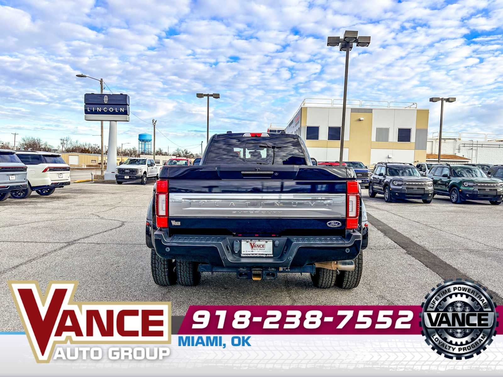 2022 Ford Super Duty F-350 DRW Platinum