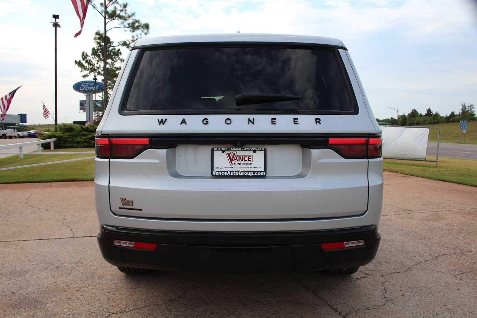 2023 Jeep Wagoneer Series II Carbide