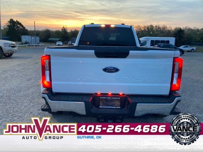 2025 Ford Super Duty F-350 DRW Pickup XLT