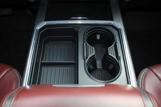 2022 Ford Super Duty F-350 DRW Platinum