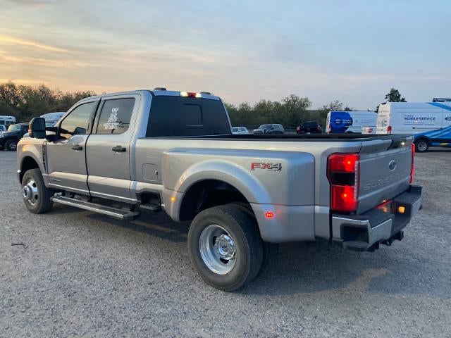 2024 Ford Super Duty F-350 DRW Pickup XLT