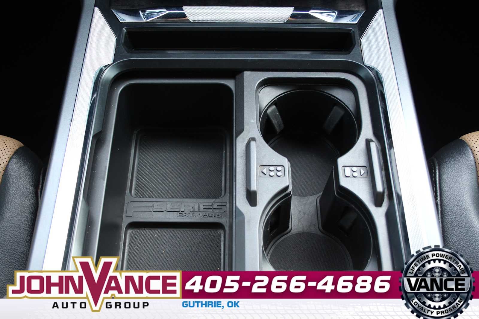 2024 Ford Super Duty F-350 DRW LARIAT