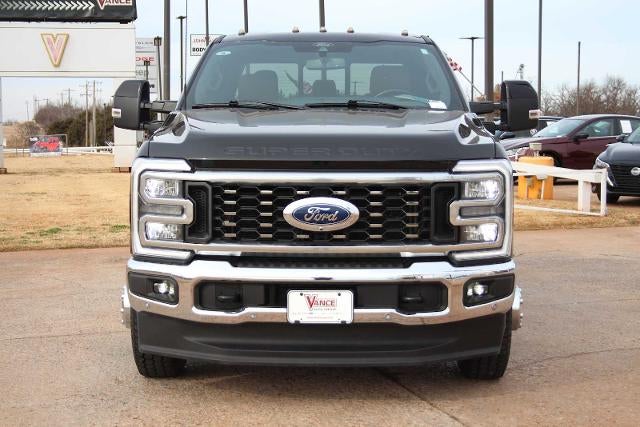 2024 Ford Super Duty F-350 DRW LARIAT